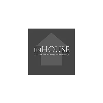 Logo de inHOUSE - cliente de Red Hustle